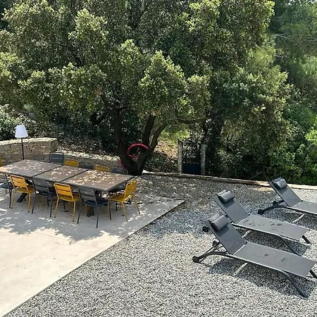 빌라 Avec Piscine La Garrigue 님